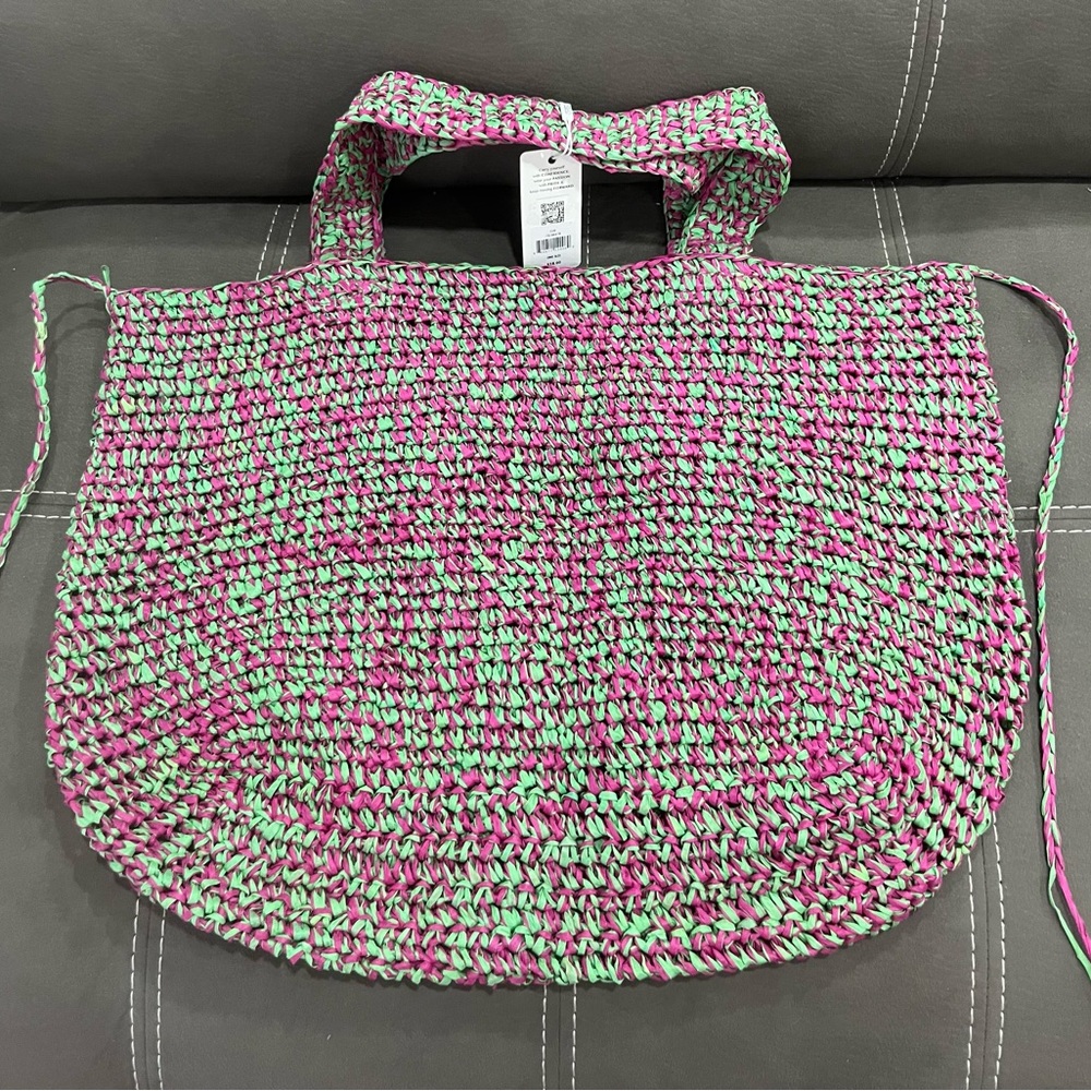 Urban Expressions Pink and Green Woven Tote - Picture 3 of 8
